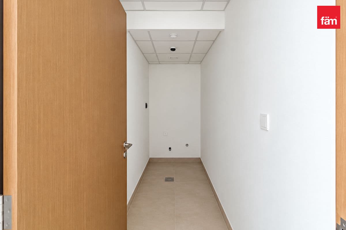 4 bedroom townhouse in Opal Gardens, photograph 19 of 20