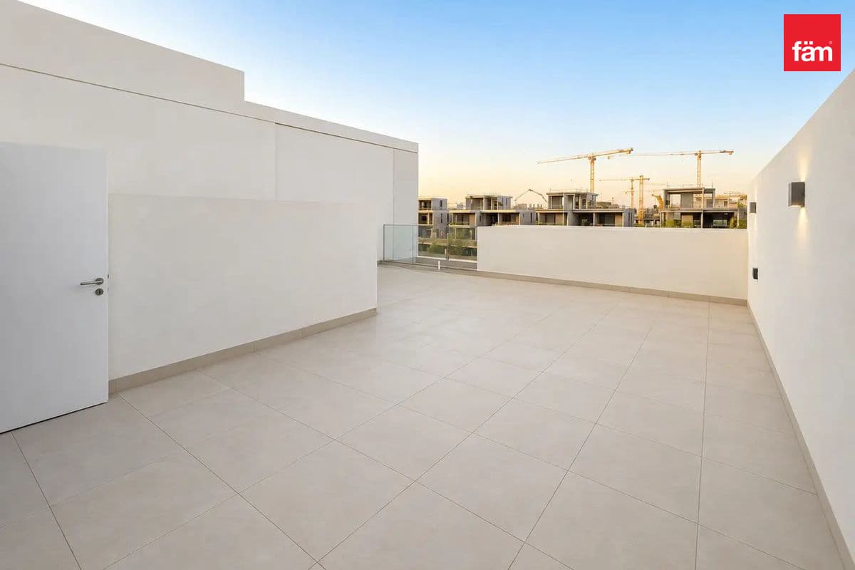 4 bedroom townhouse in Opal Gardens, photograph 19 of 20