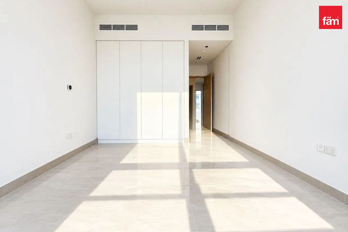 4 bedroom townhouse in Opal Gardens, photograph 15 of 20