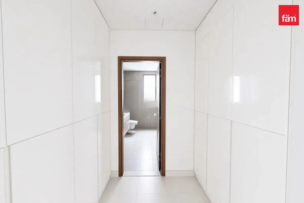 4 bedroom townhouse in Opal Gardens, photograph 14 of 15