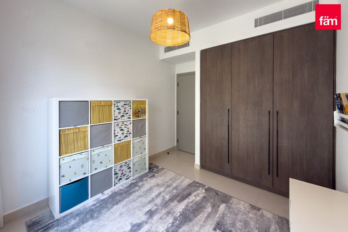 4 bedroom townhouse in Aura Gardens, photograph 15 of 20