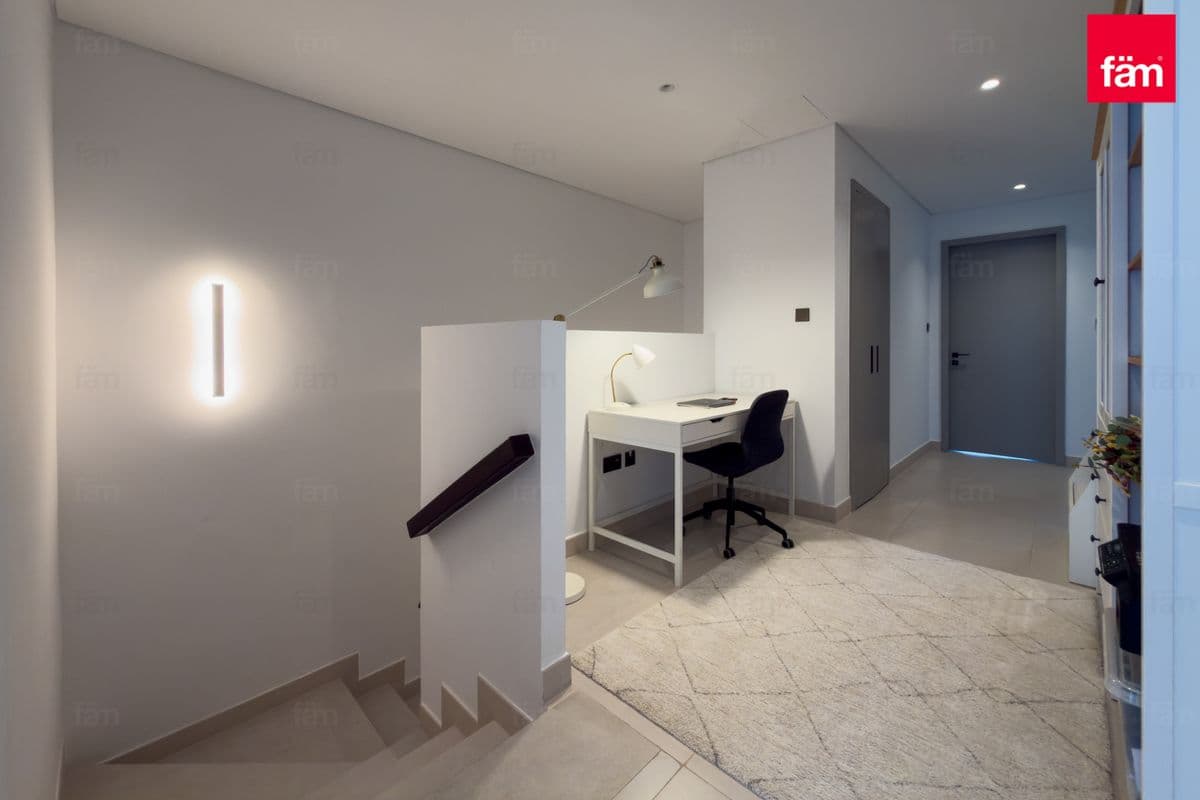 4 bedroom townhouse in Aura Gardens, photograph 16 of 20