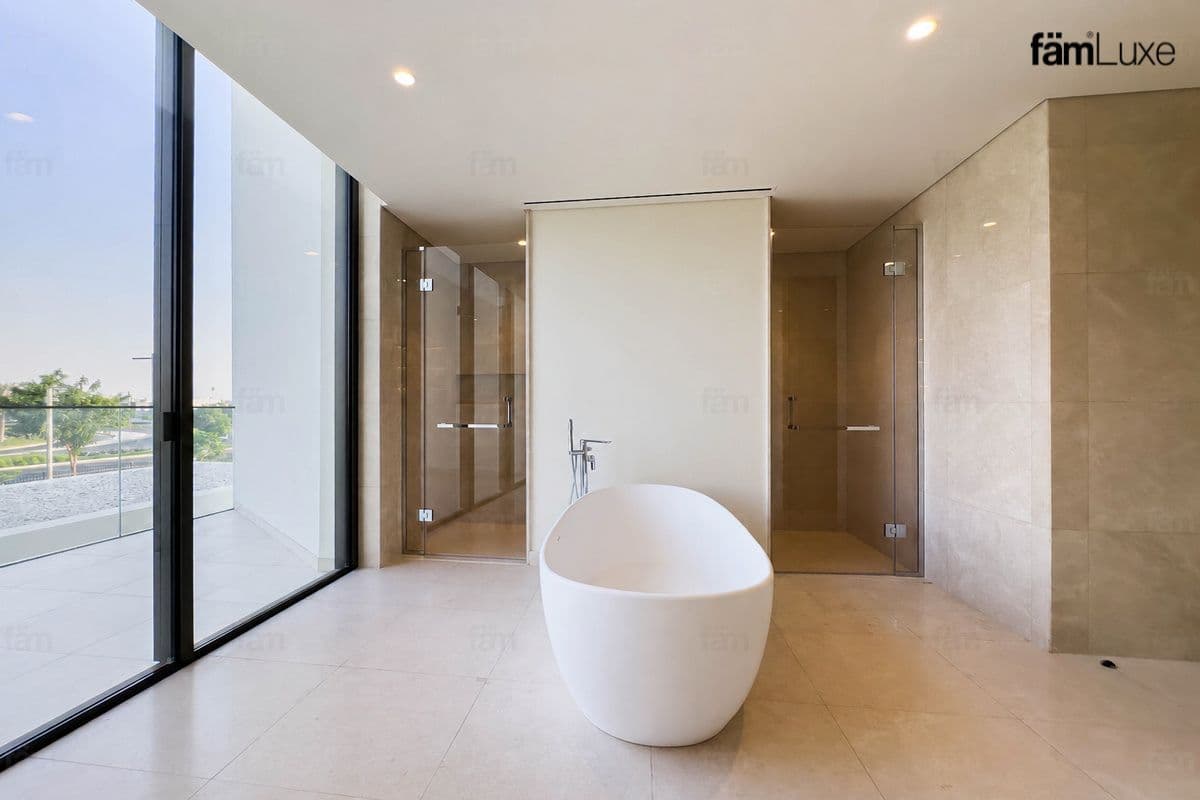 5 bedroom villa in Address Hillcrest, photograph 11 of 20