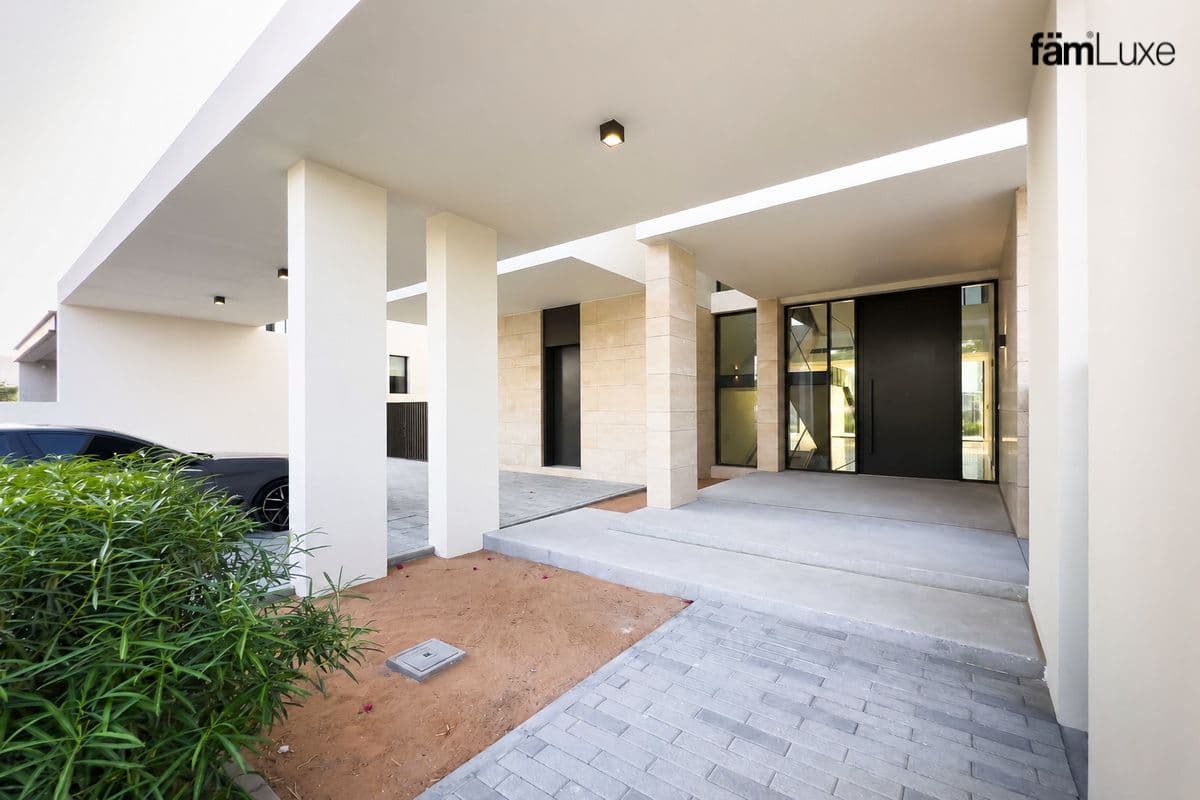 5 bedroom villa in Address Hillcrest, photograph 16 of 20