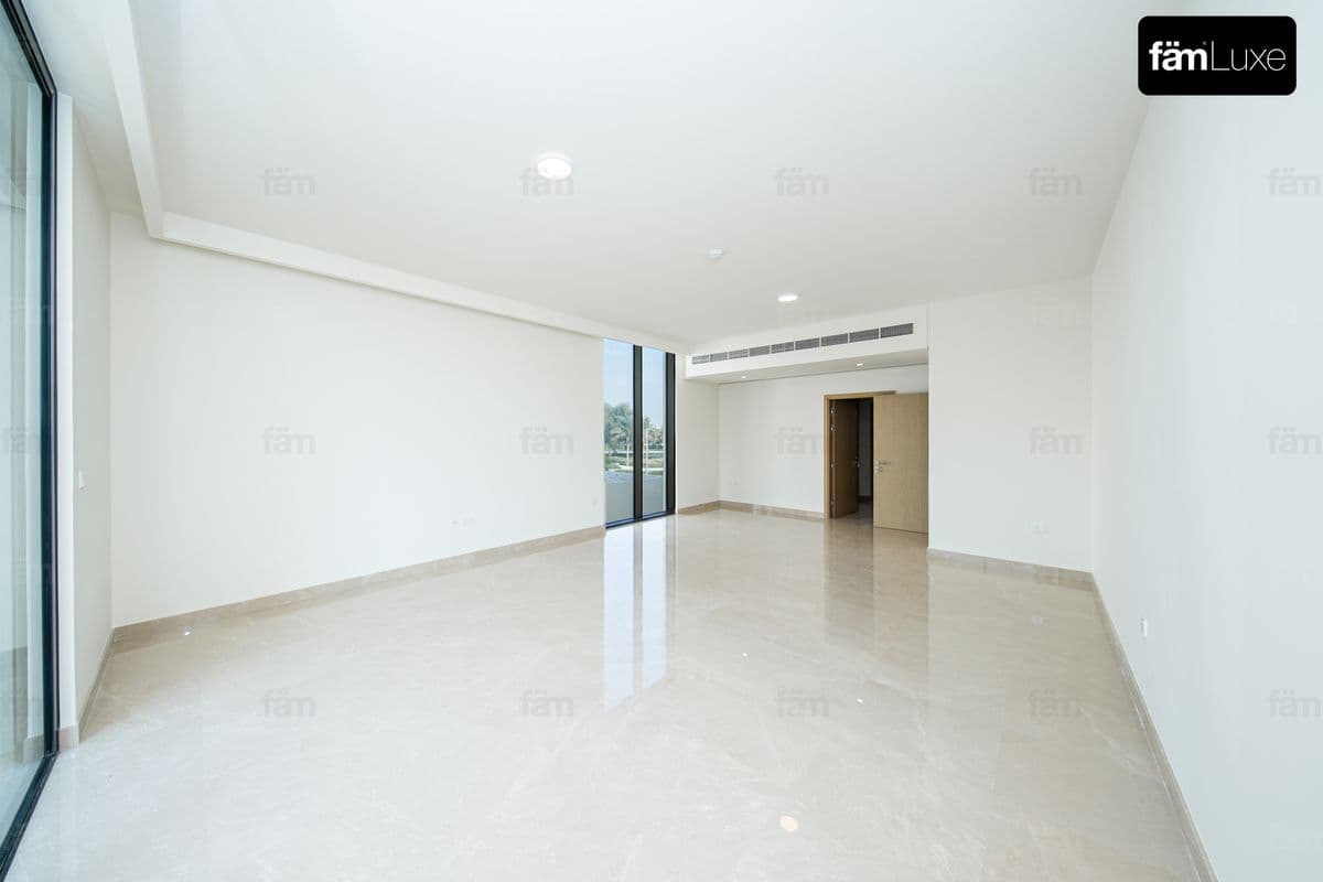 5 bedroom villa in Address Hillcrest, photograph 16 of 20