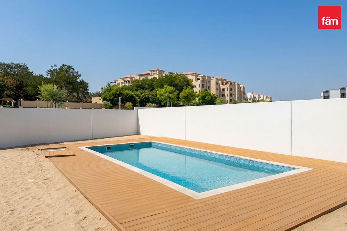 5 bedroom villa in Al Badia Villas, photograph 20 of 20