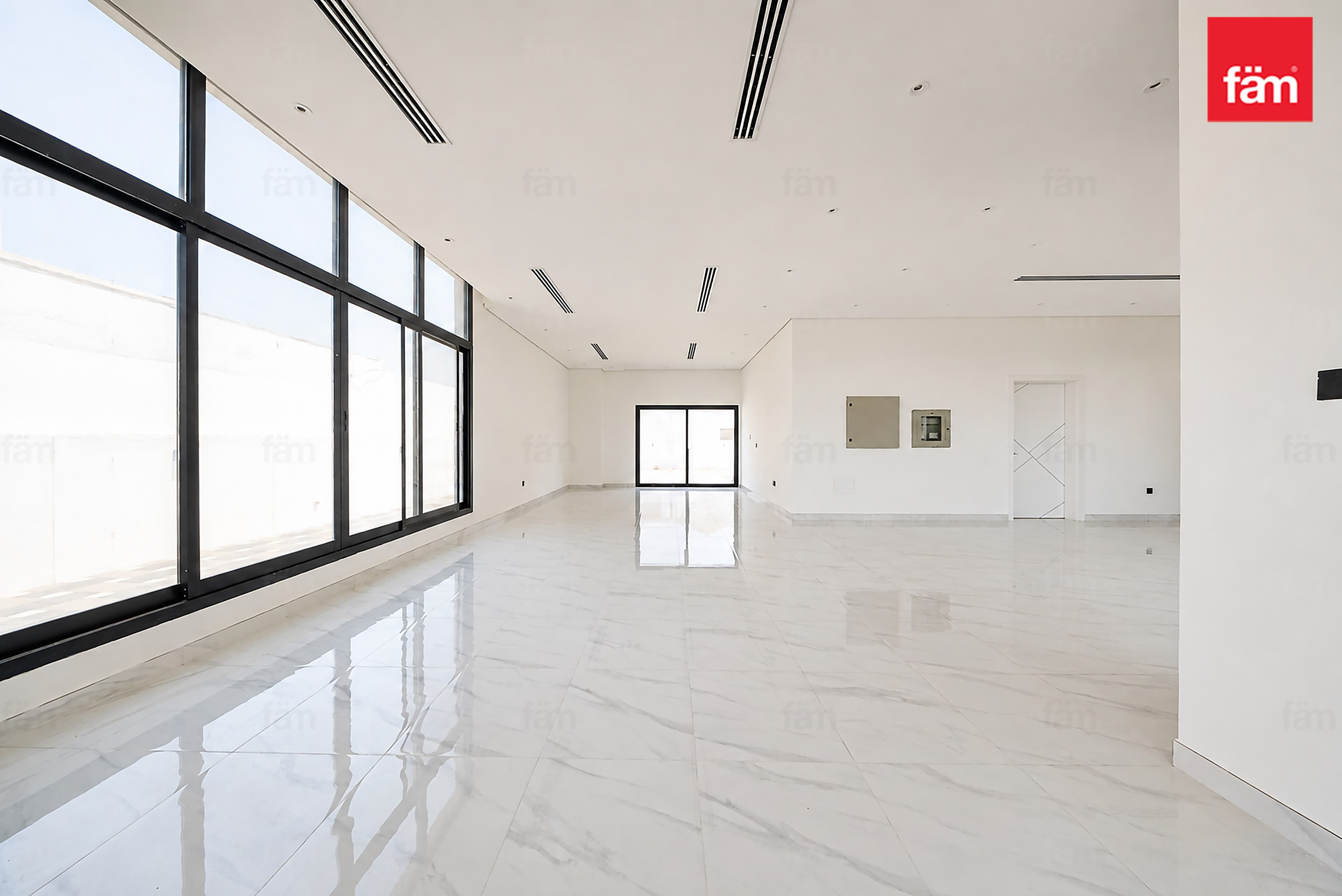 4 bedroom villa in Al Barsha 2 Villas, photograph 12 of 20