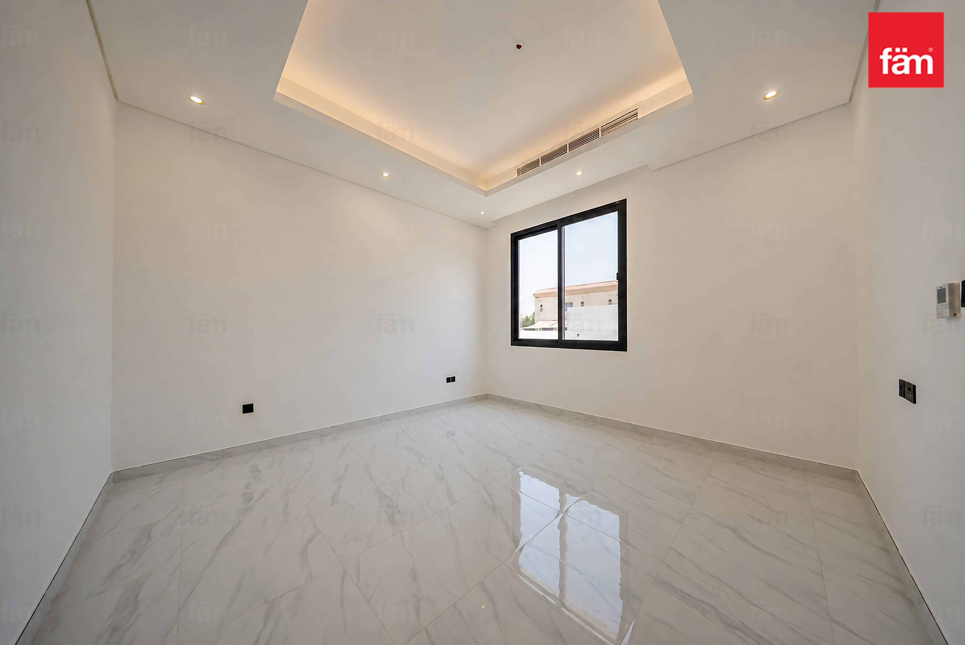 4 bedroom villa in Al Barsha 2 Villas, photograph 19 of 20
