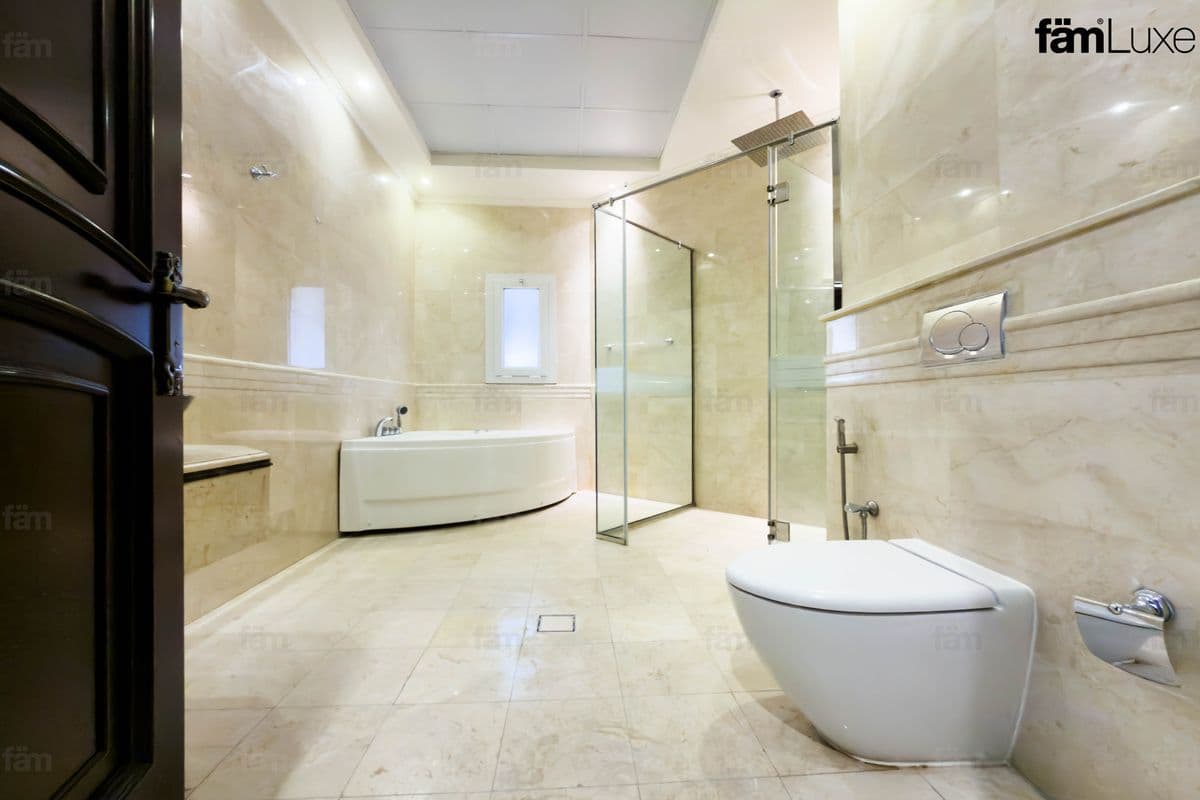 5 bedroom villa in Al Barsha South 1, photograph 16 of 20