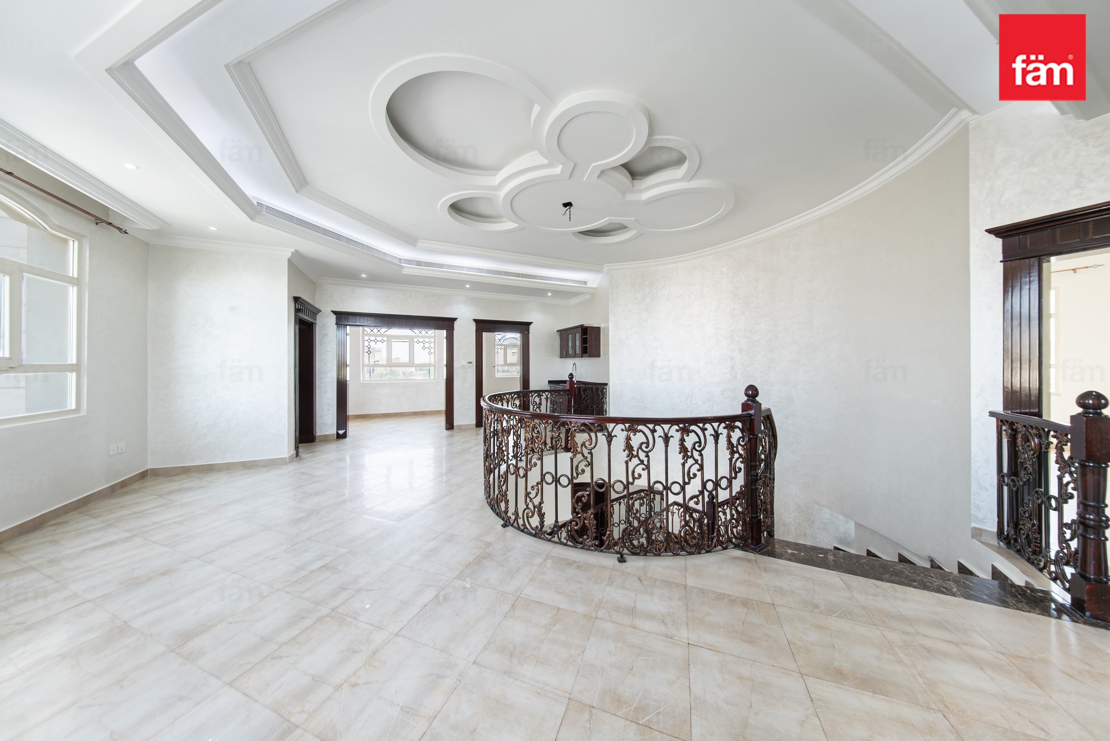 5 bedroom villa in Al Barsha South 1, photograph 20 of 20