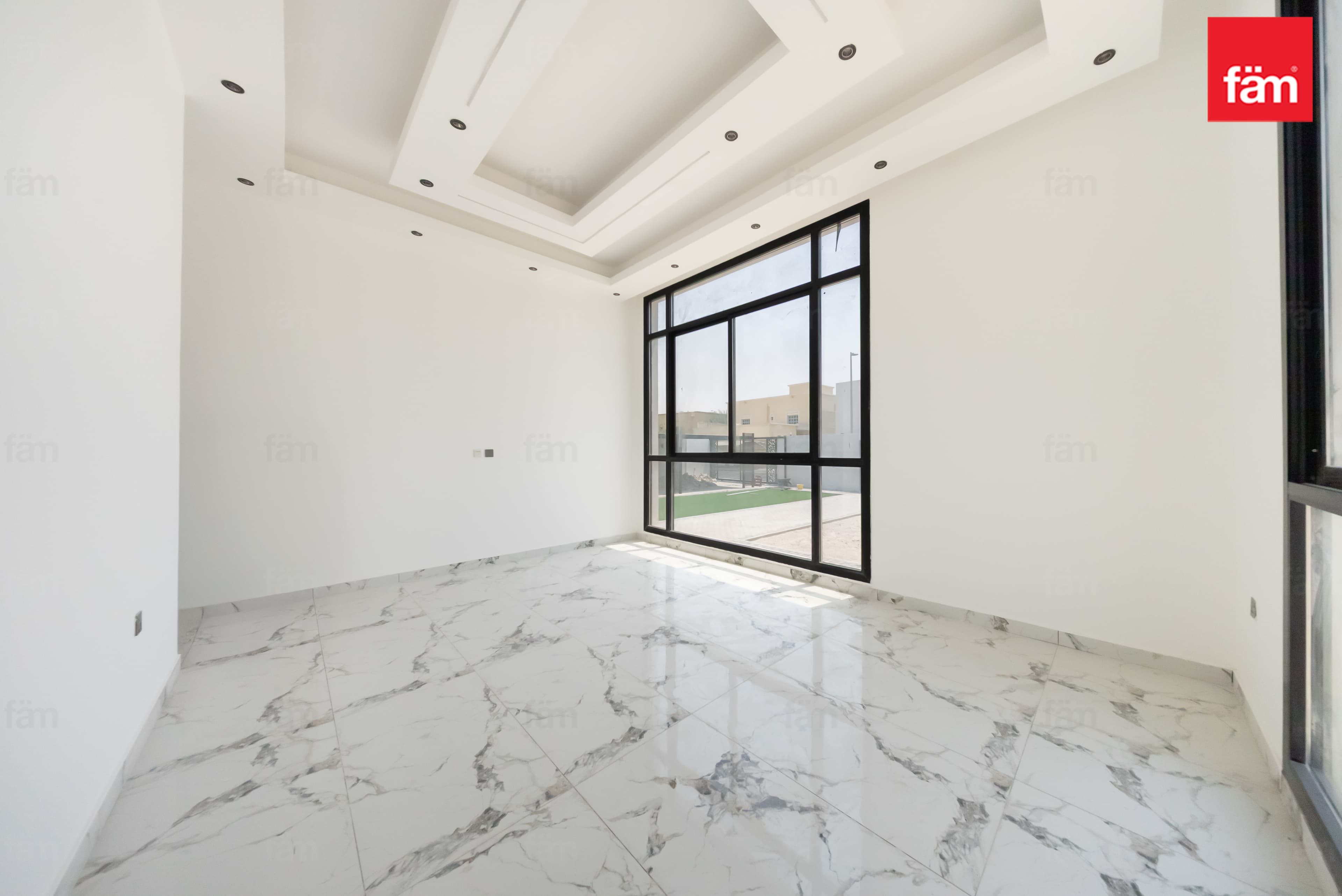 4 bedroom villa in Al Barsha South 2, photograph 11 of 20