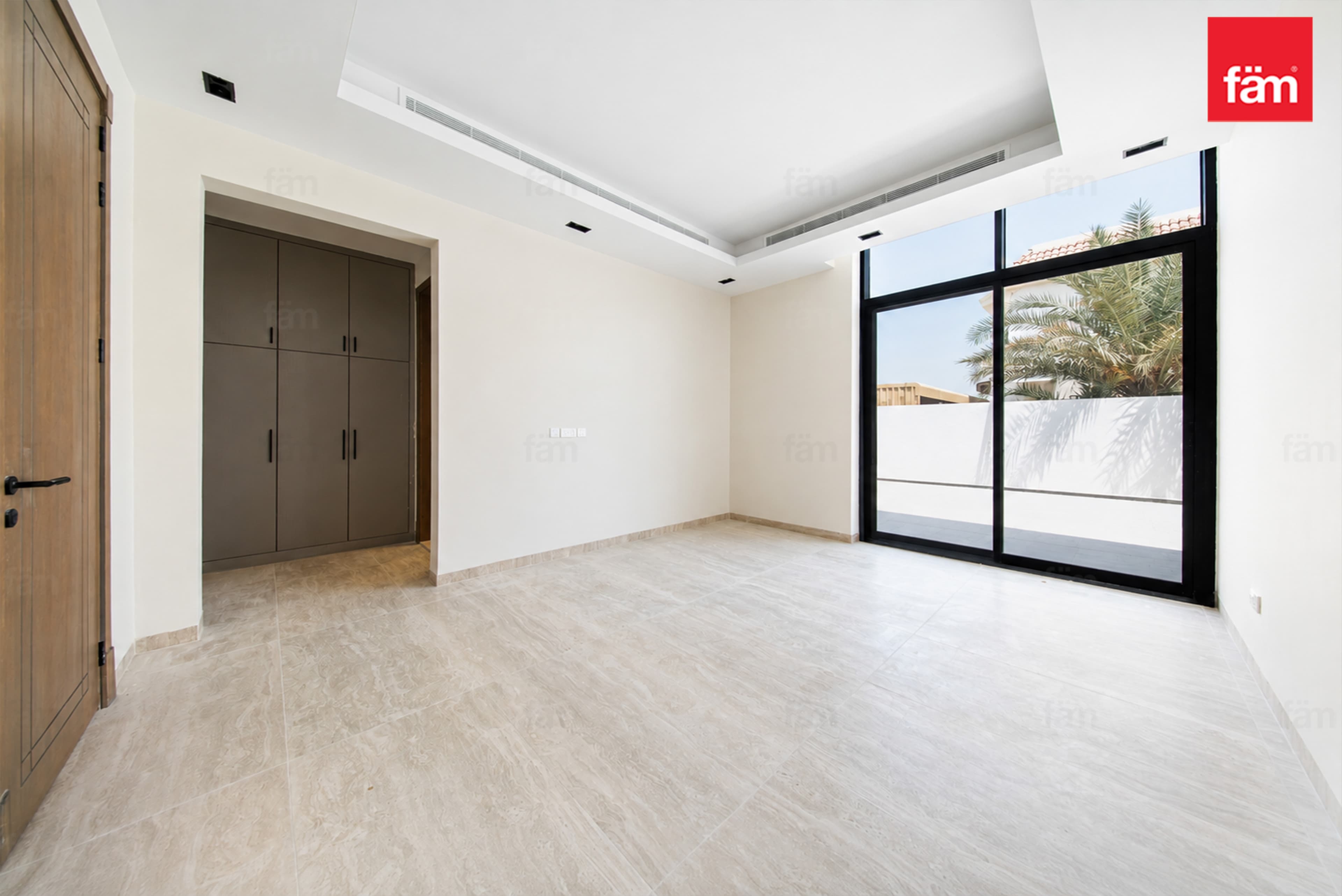 4 bedroom villa in Al Barsha South 2, photograph 17 of 20