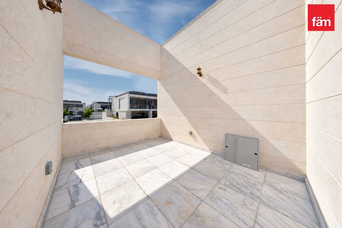 6 bedroom villa in Al Furjan West, photograph 11 of 20