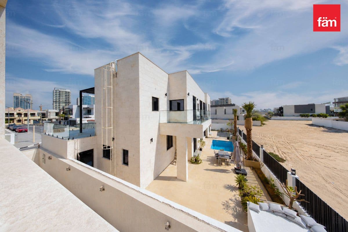 6 bedroom villa in Al Furjan West, photograph 13 of 20
