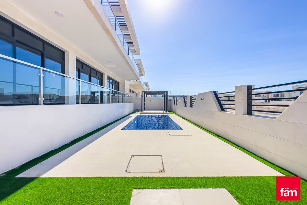 5 bedroom villa in Al Furjan West, photograph 4 of 20