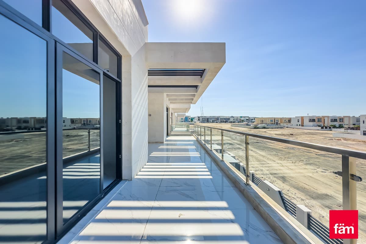 5 bedroom villa in Al Furjan West, photograph 19 of 20