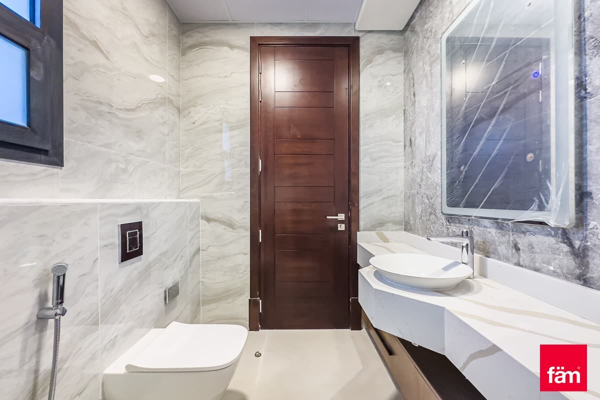 5 bedroom villa in Al Furjan West, photograph 20 of 20