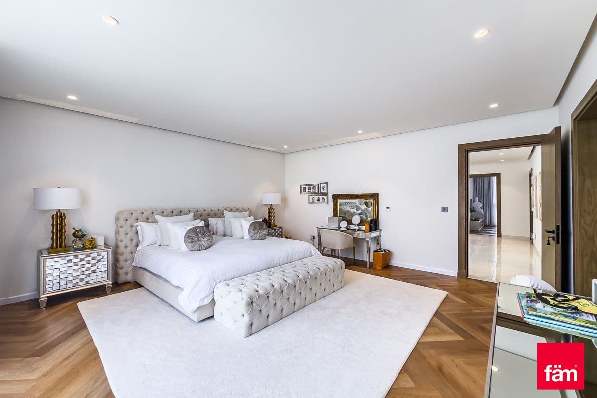 6 bedroom villa in Al Furjan West, photograph 18 of 20