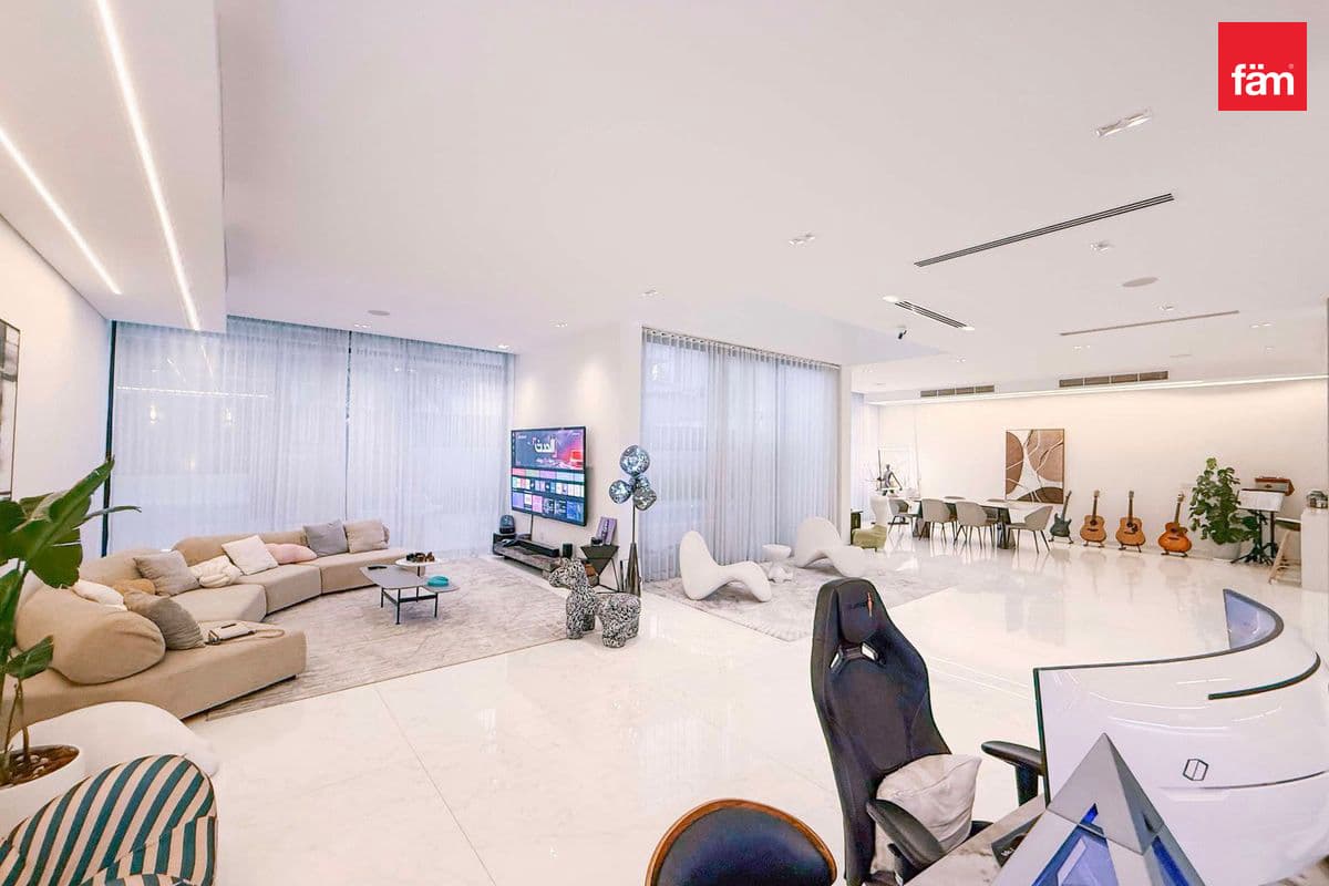 5 bedroom villa in Al Furjan West, photograph 11 of 20
