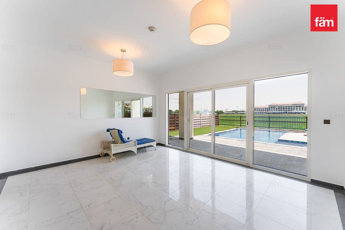 5 bedroom villa in Al Habtoor Polo Resort & Club, photograph 12 of 20