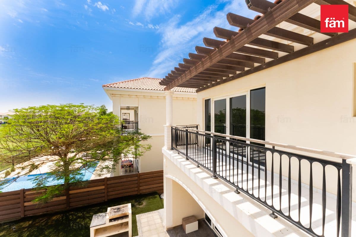 5 bedroom villa in Al Habtoor Polo Resort & Club, photograph 8 of 20