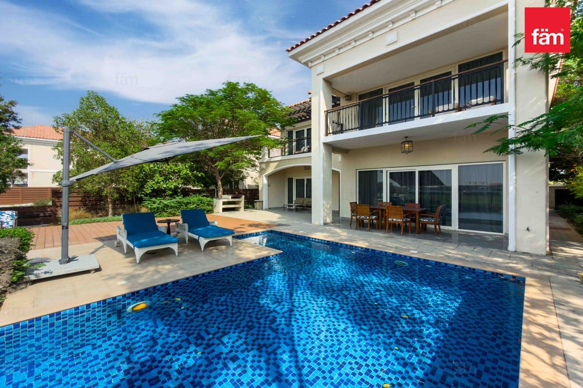 5 bedroom villa in Al Habtoor Polo Resort & Club, photograph 4 of 20