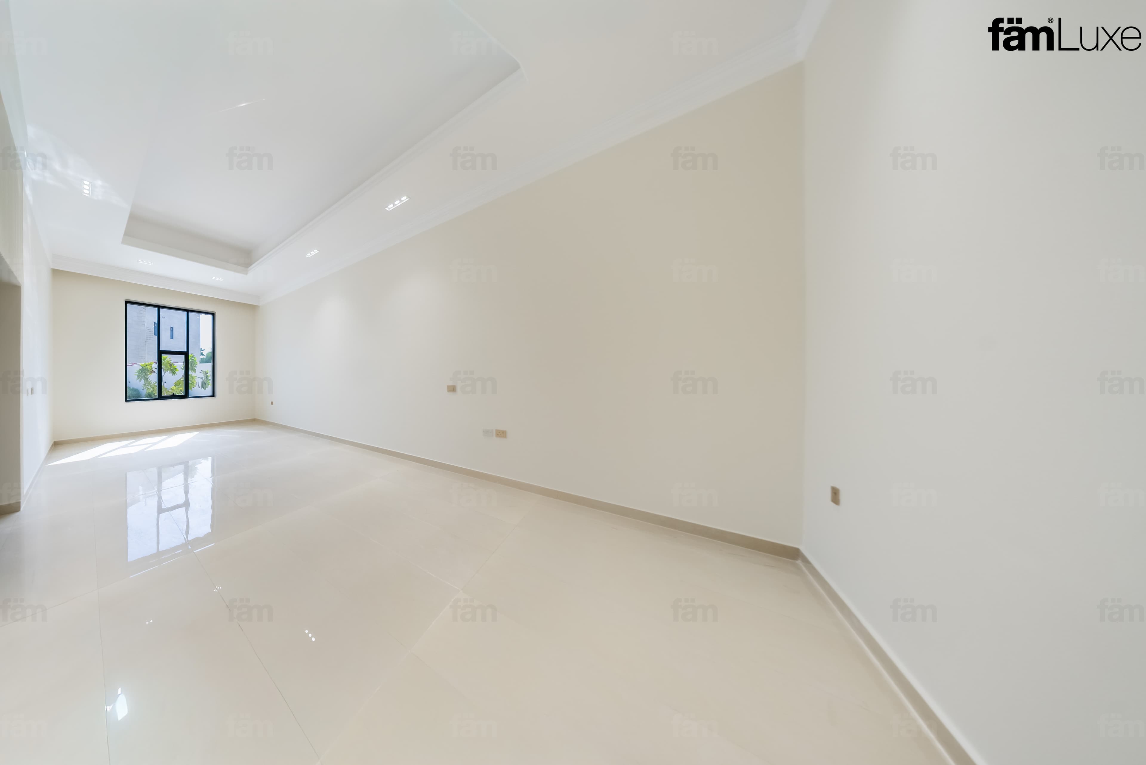 5 bedroom villa in Al Quoz 2, photograph 7 of 20
