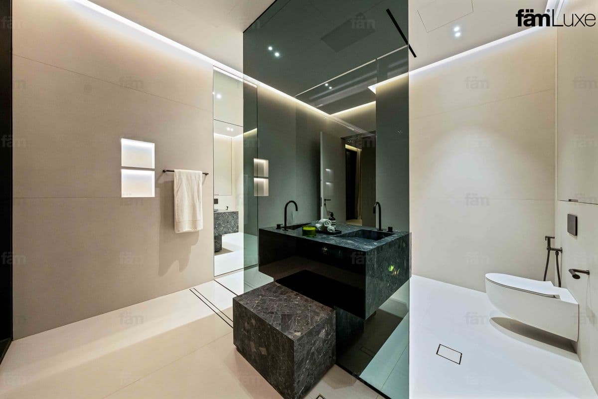 6 bedroom villa in Al Wasl Villas, photograph 20 of 20
