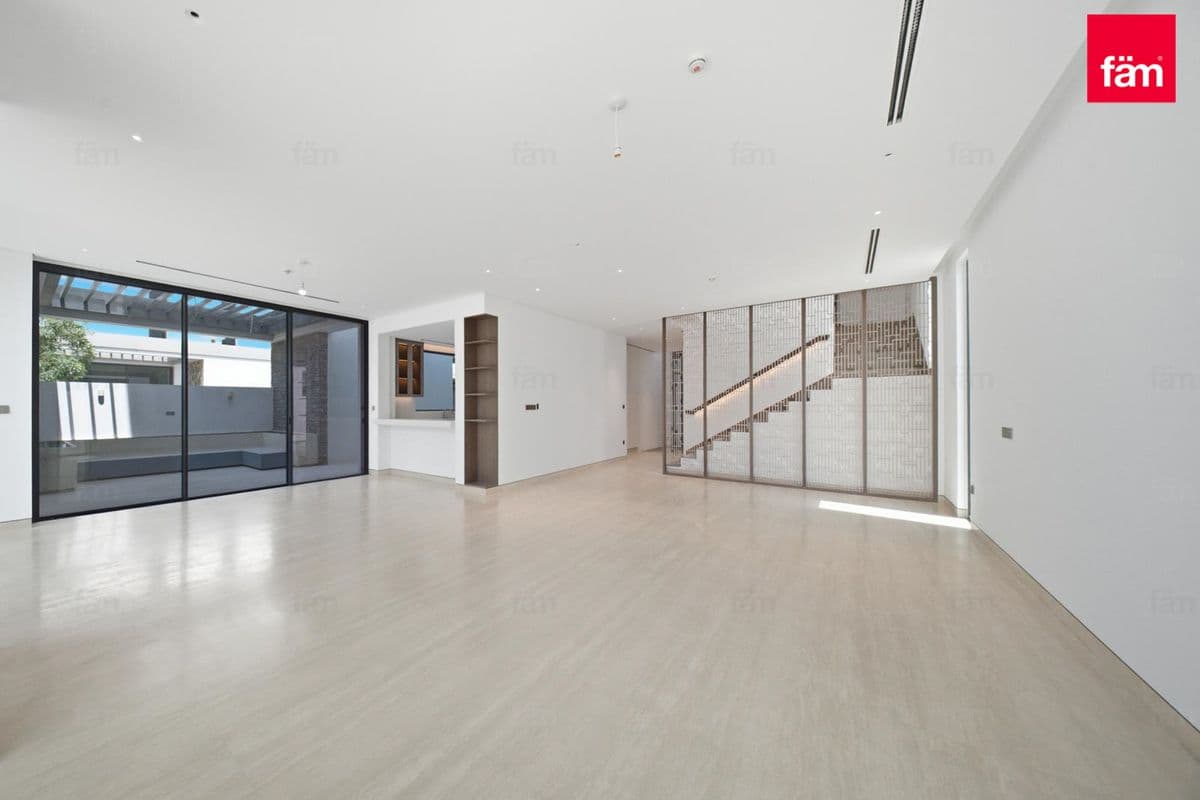 4 bedroom villa in Alaya, photograph 2 of 20