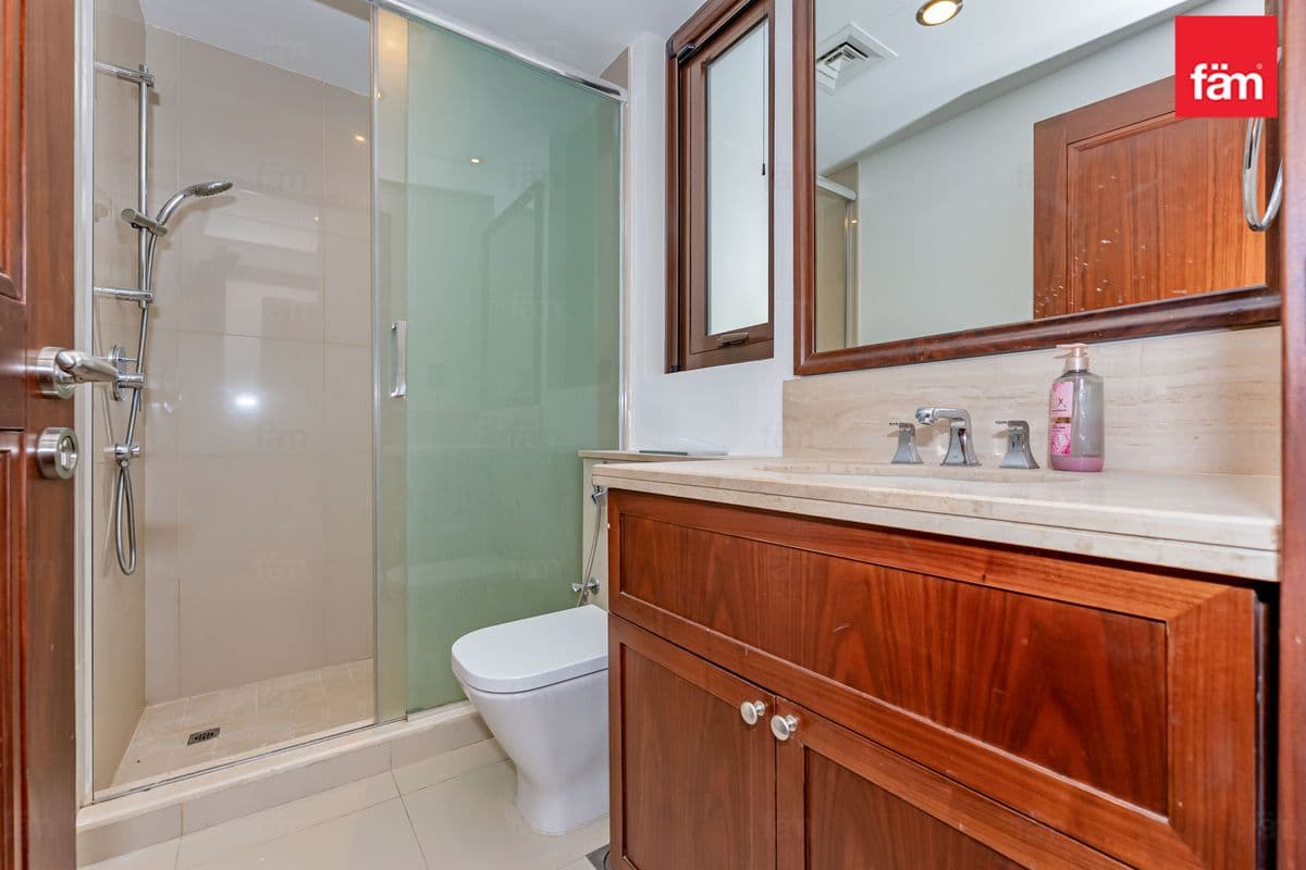 4 bedroom villa in Aseel, photograph 15 of 20