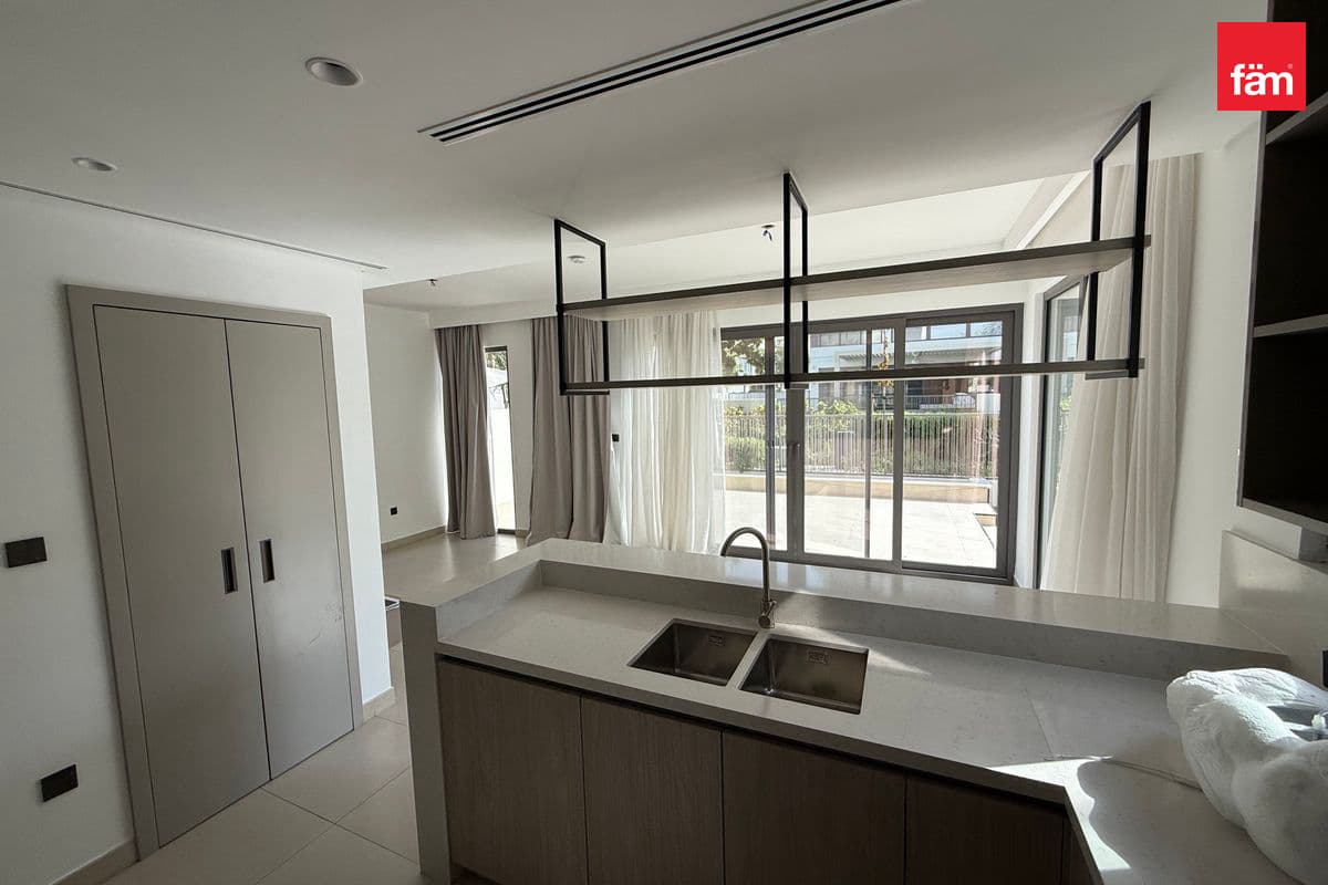 5 bedroom villa in Aura, photograph 4 of 10