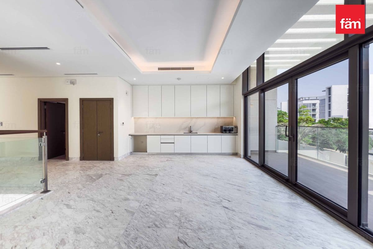 4 bedroom villa in B Villas at District One, photograph 6 of 20