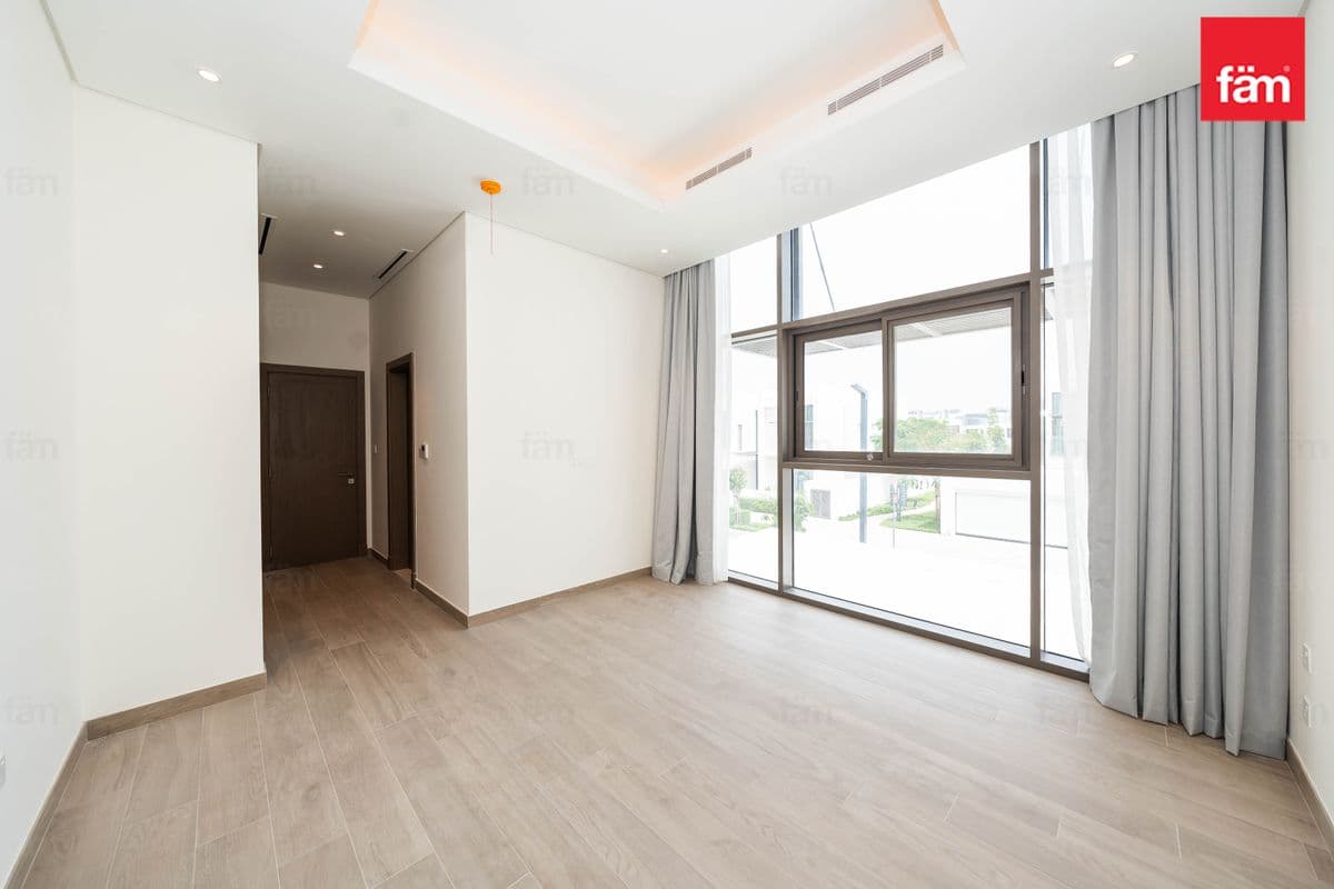 4 bedroom villa in B Villas at District One, photograph 3 of 20