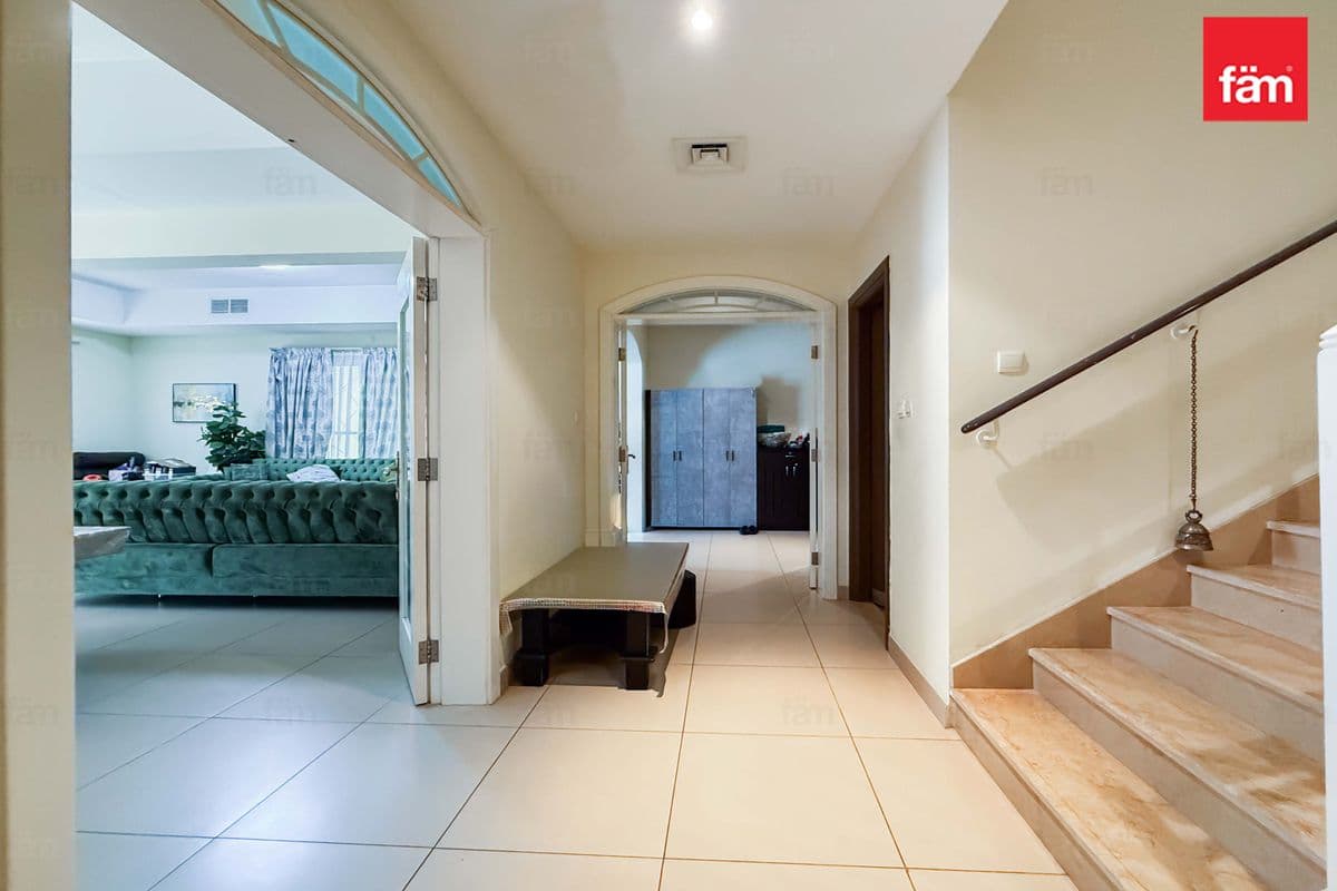 5 bedroom villa in Cedre Villas Cluster G, photograph 7 of 19