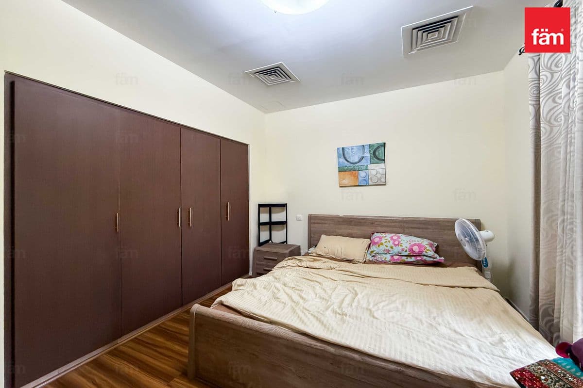 5 bedroom villa in Cedre Villas Cluster G, photograph 9 of 19