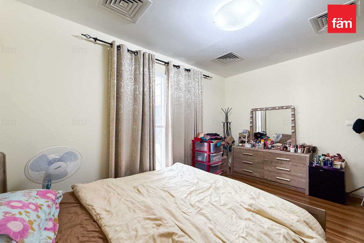 5 bedroom villa in Cedre Villas Cluster G, photograph 5 of 19