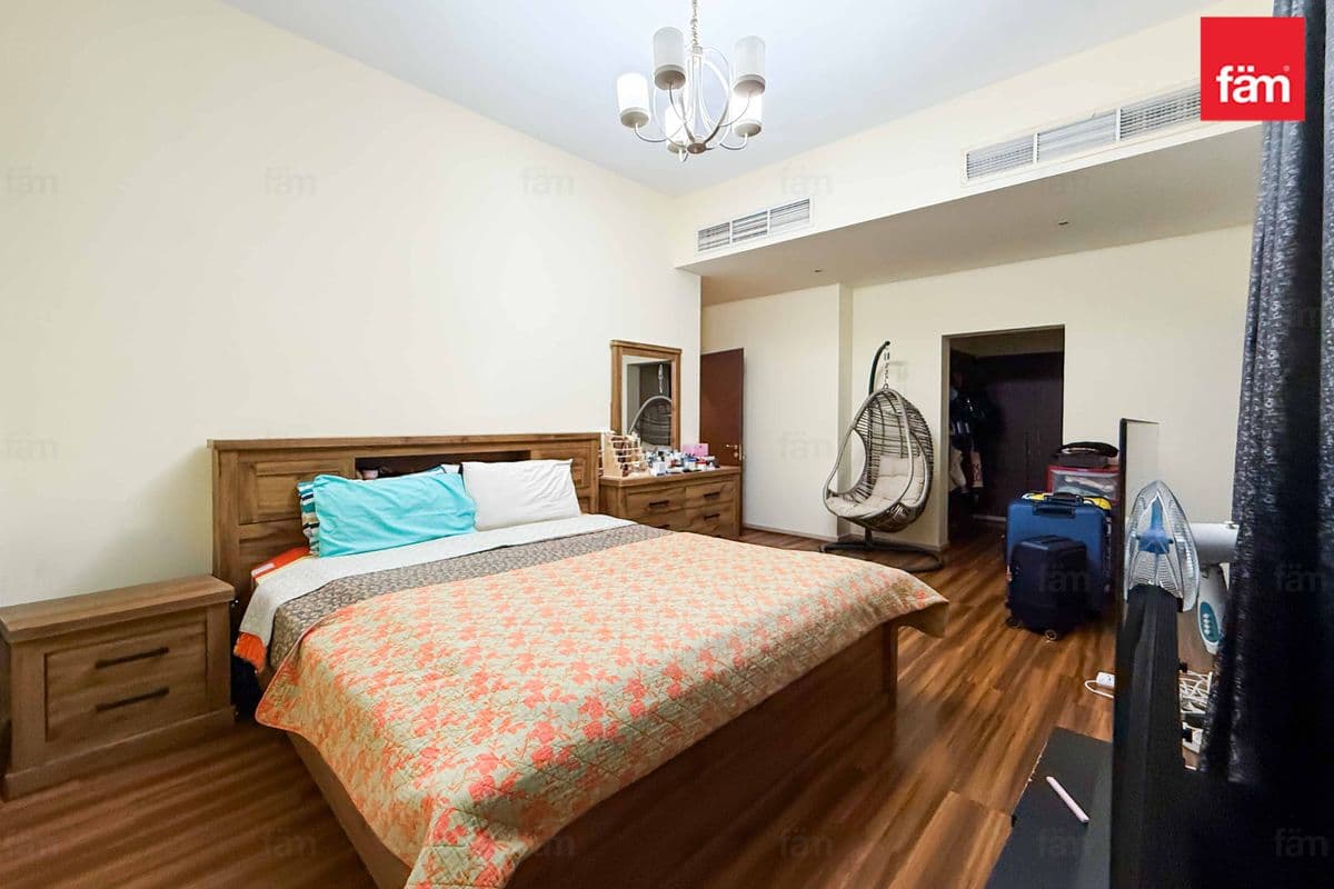 5 bedroom villa in Cedre Villas Cluster G, photograph 6 of 19