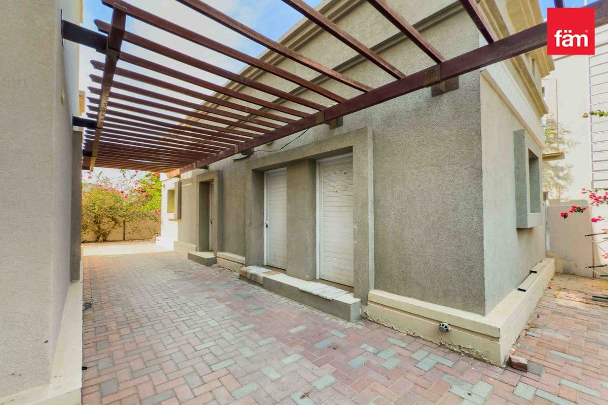 5 bedroom villa in Cedre Villas Cluster G, photograph 16 of 19
