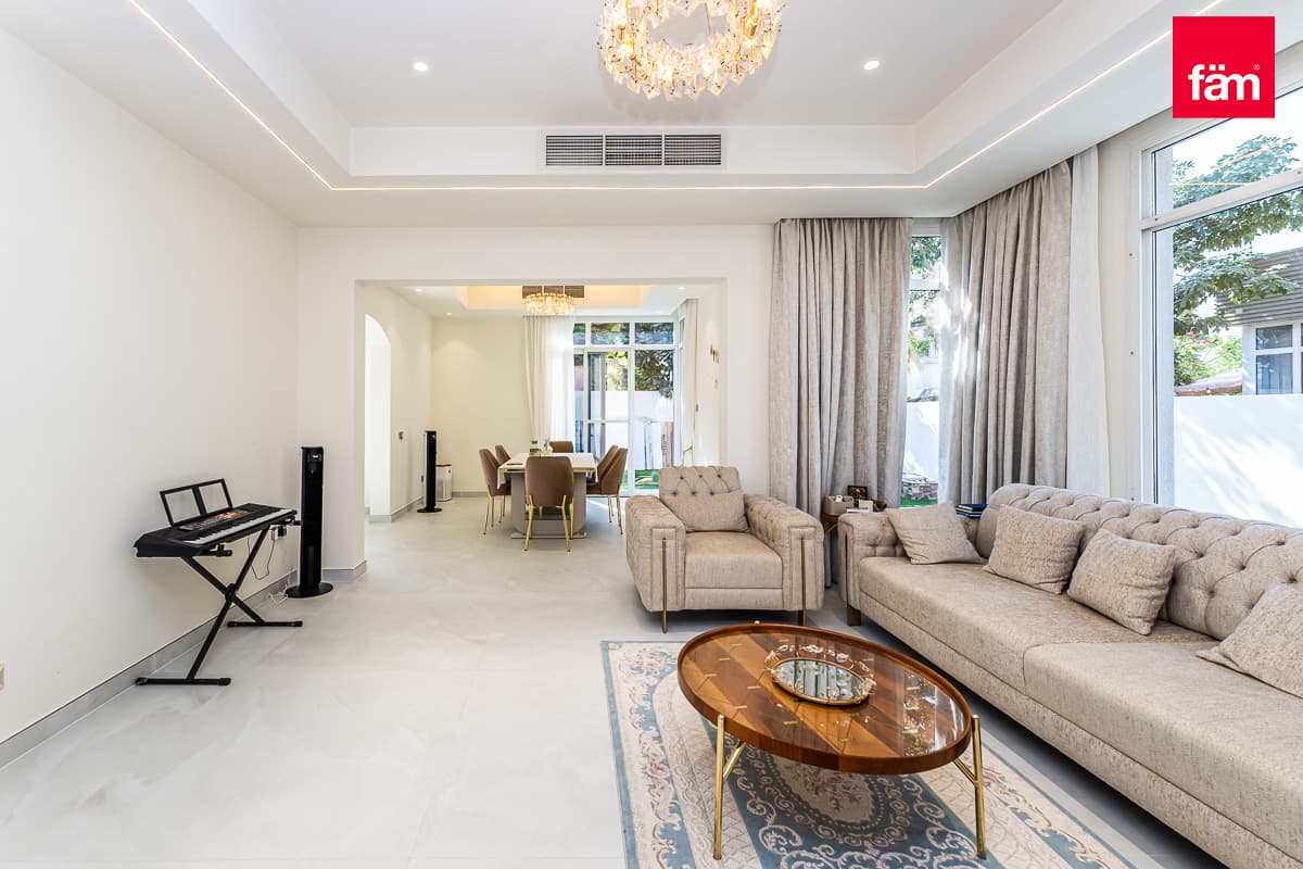 4 bedroom villa in Cedre Villas Cluster D, photograph 9 of 20