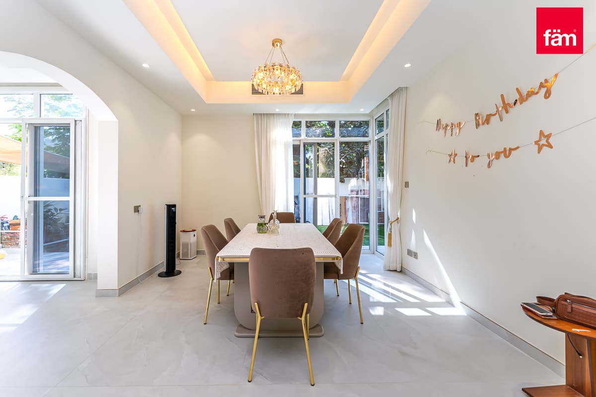 4 bedroom villa in Cedre Villas Cluster D, photograph 6 of 20