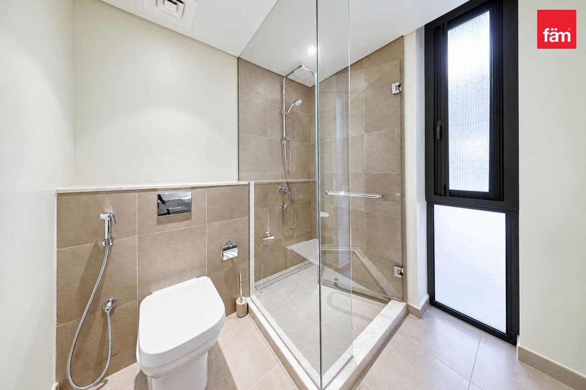 3 bedroom villa in Club Villas, photograph 9 of 10