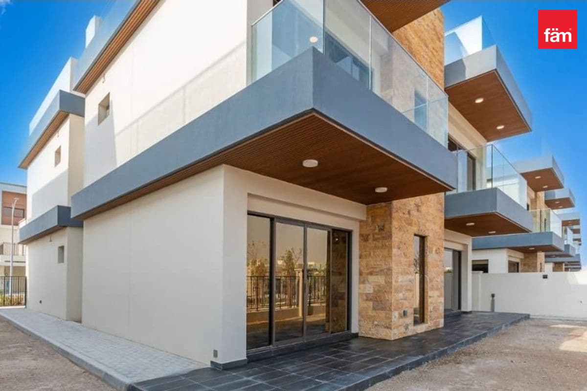 6 bedroom villa in DAMAC Lagoons Costa Brava 1, photograph 7 of 18