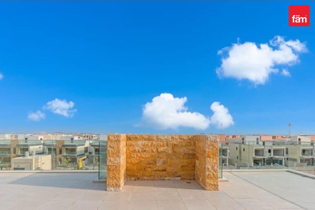 6 bedroom villa in DAMAC Lagoons Costa Brava 1, photograph 17 of 18