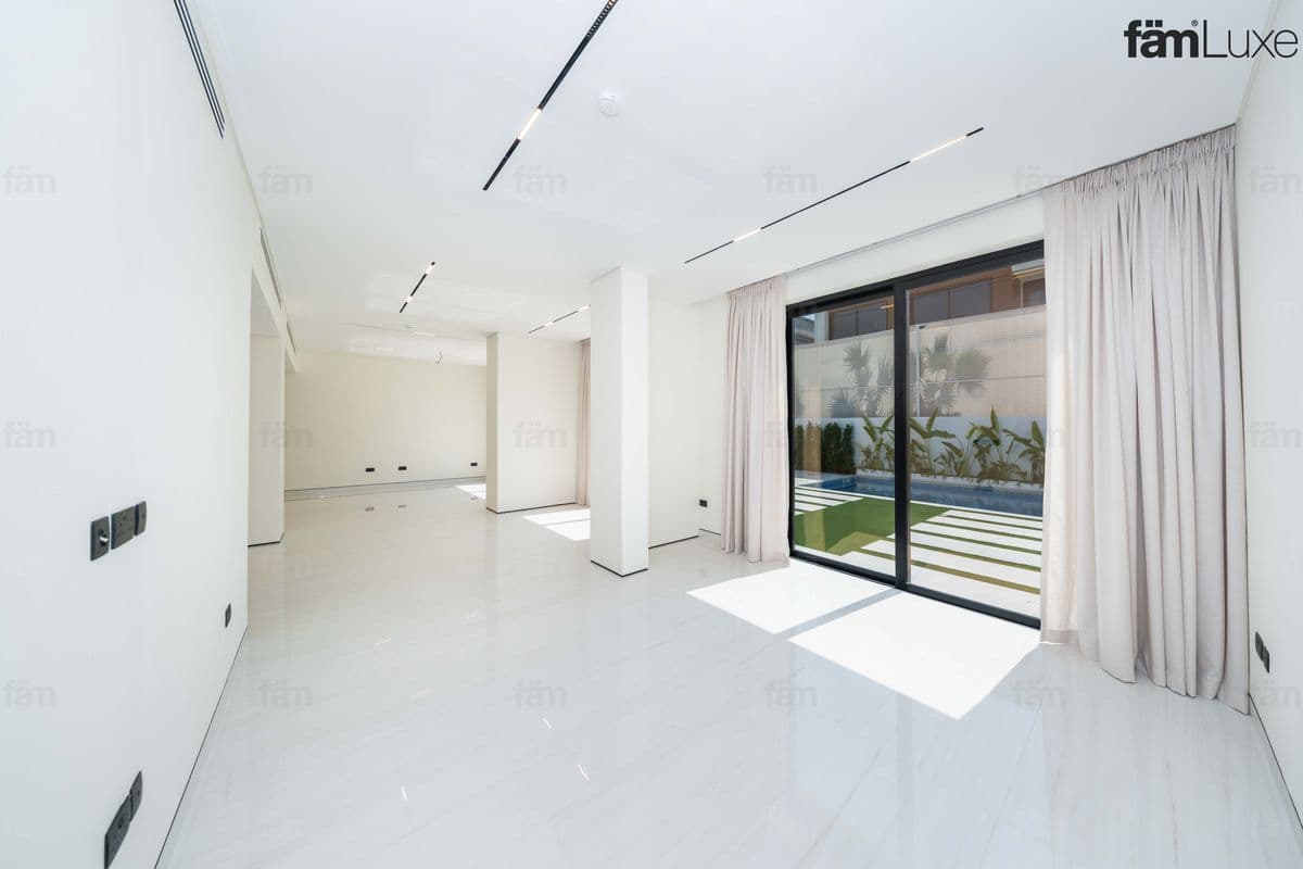 4 bedroom villa in District 6, photograph 7 of 20