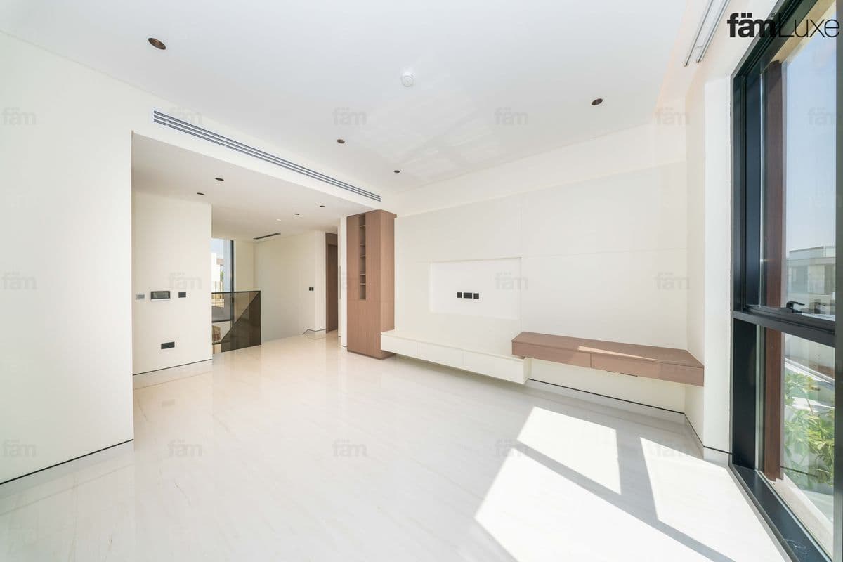 4 bedroom villa in District 6, photograph 13 of 20