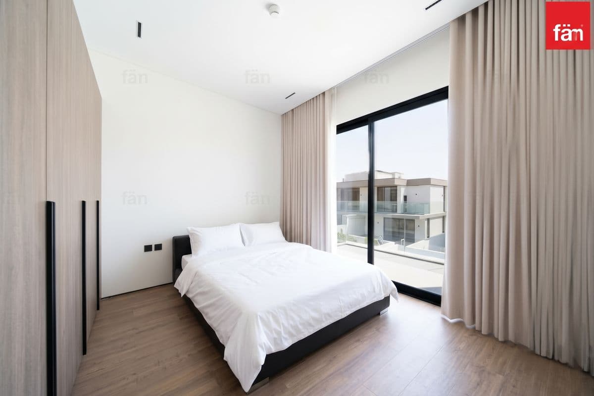 4 bedroom villa in District 6, photograph 7 of 13