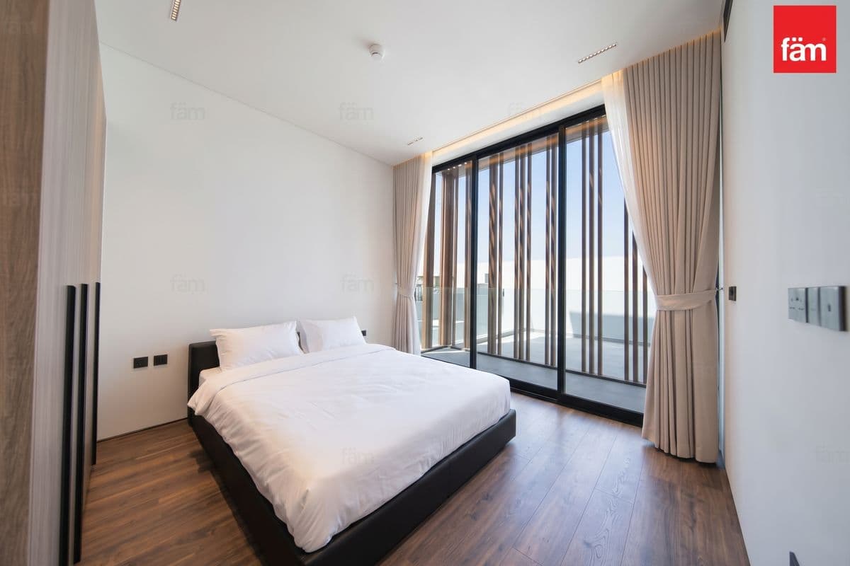 4 bedroom villa in District 6, photograph 6 of 13
