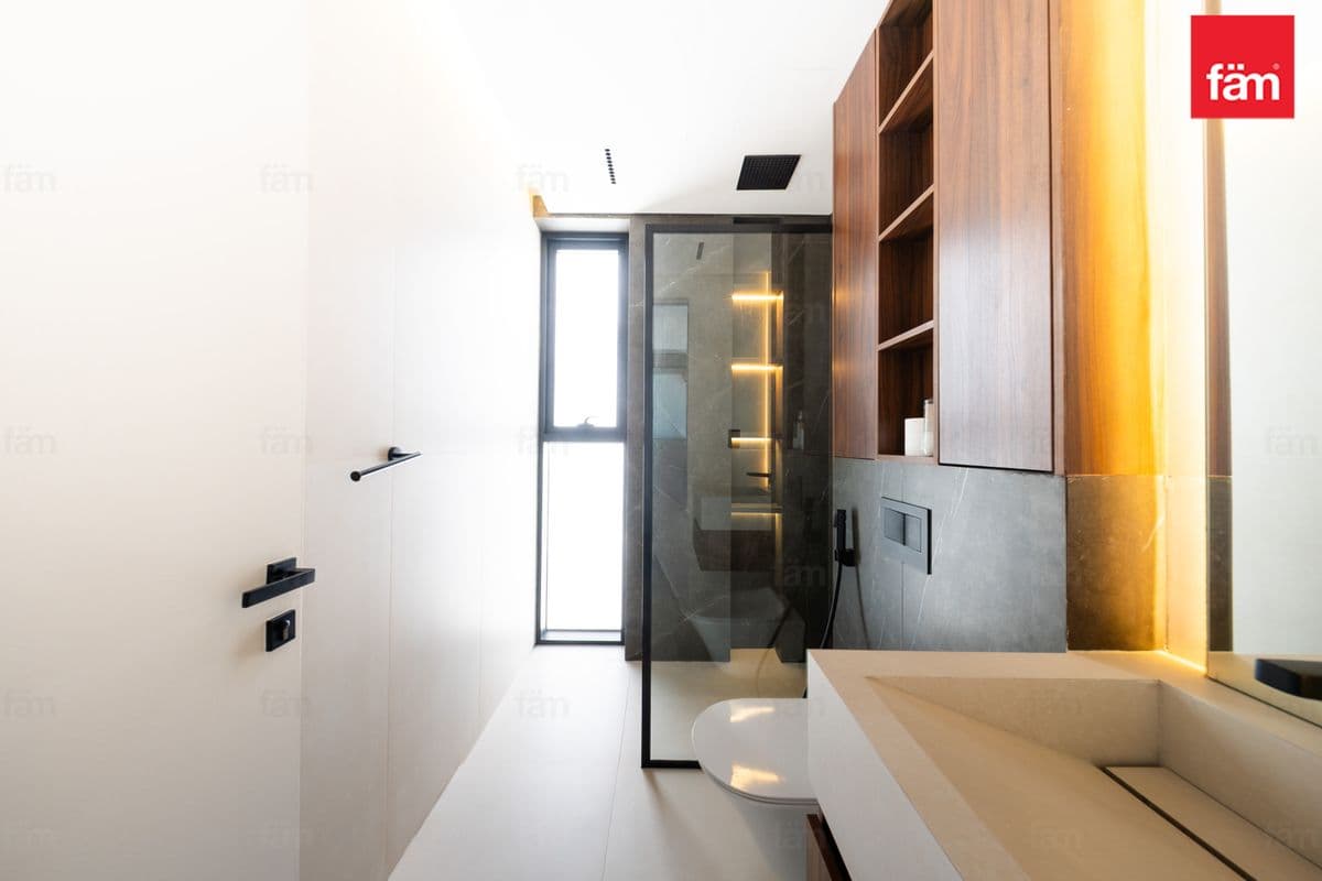 4 bedroom villa in District 6, photograph 10 of 13