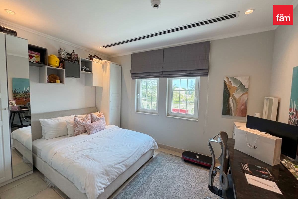 4 bedroom villa in District 7, photograph 17 of 20