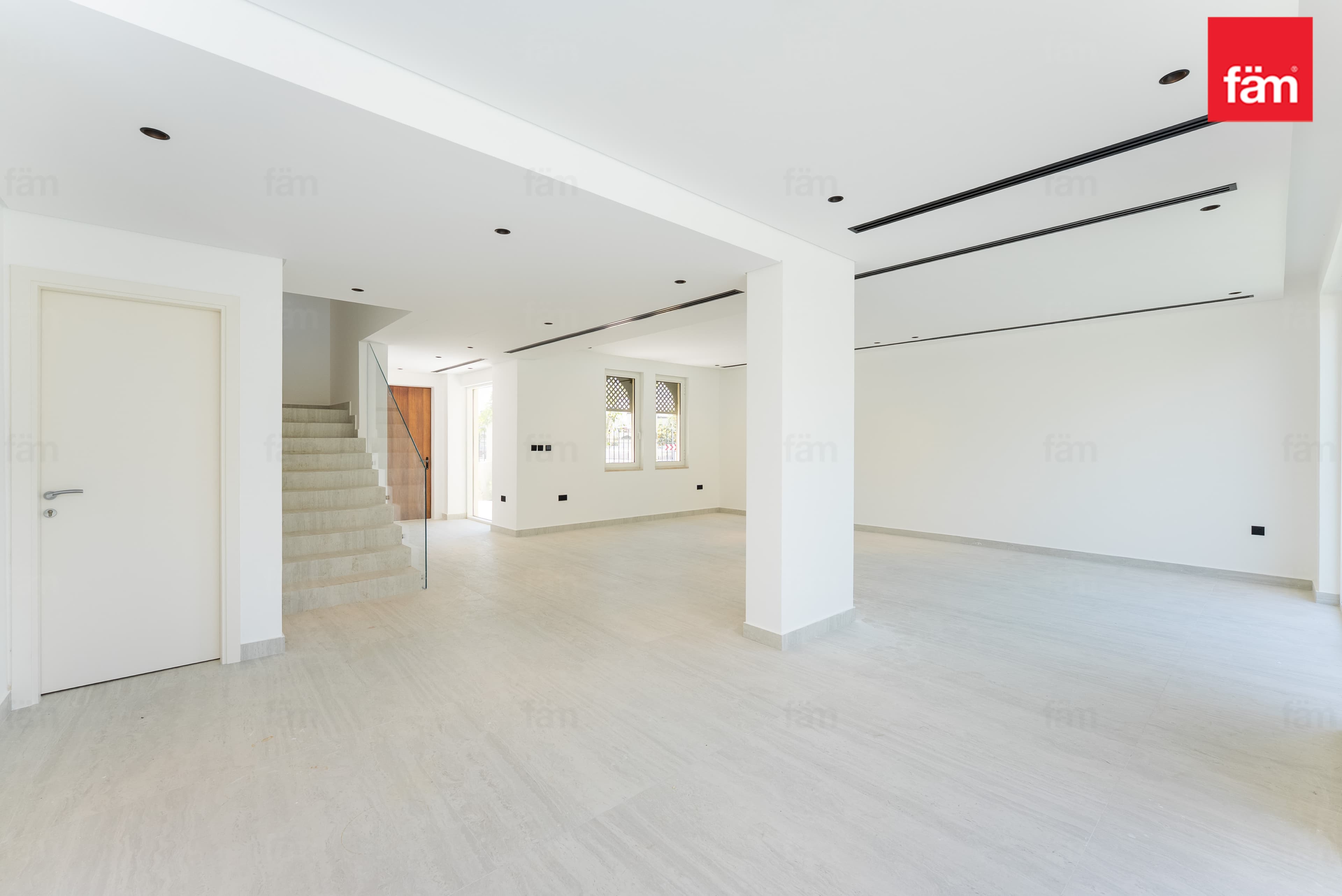 3 bedroom villa in District 8, photograph 5 of 20